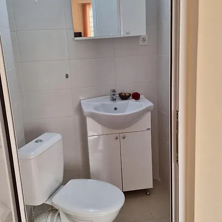 Апартаменты Only 4 Minutes From The Sea By Car Варна